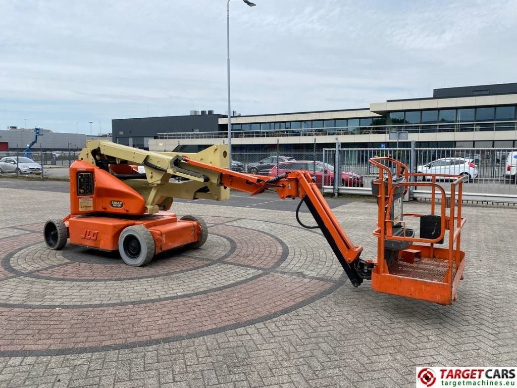 JLG E400AJPN Jib Plus Articulated Boom Lift 1419cm - شاحنة ذراع مفصلي: صورة 2 JLG E400AJPN Jib Plus Articulated Boom Lift 1419cm - شاحنة ذراع مفصلي: صورة 2