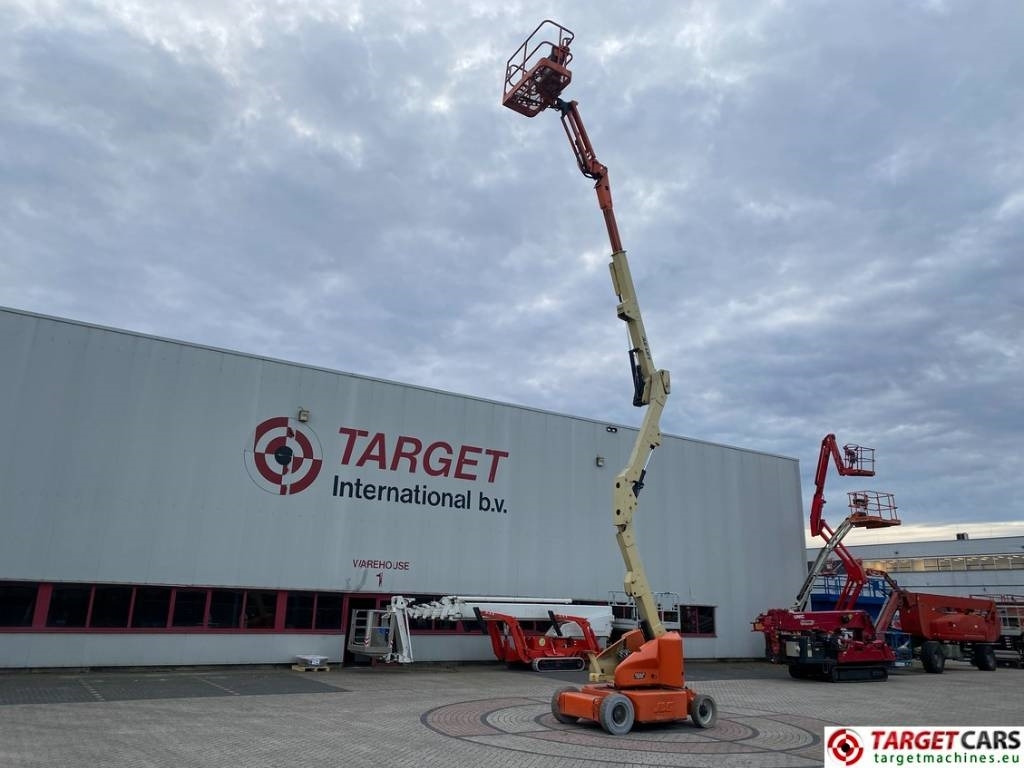 JLG E400AJPN Jib Plus Articulated Electric BoomLift - شاحنة ذراع مفصلي: صورة 5 JLG E400AJPN Jib Plus Articulated Electric BoomLift - شاحنة ذراع مفصلي: صورة 5
