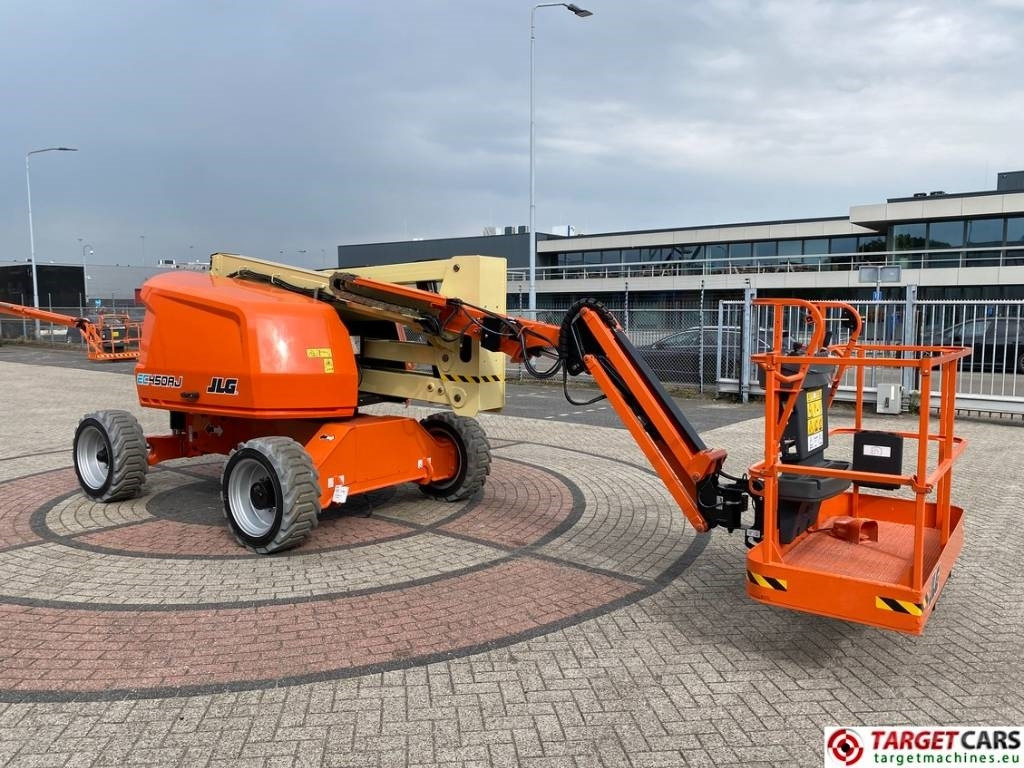 JLG EC450AJ Articulated El Lithium-Ion BoomLift 1572cm - شاحنة ذراع مفصلي: صورة 2 JLG EC450AJ Articulated El Lithium-Ion BoomLift 1572cm - شاحنة ذراع مفصلي: صورة 2