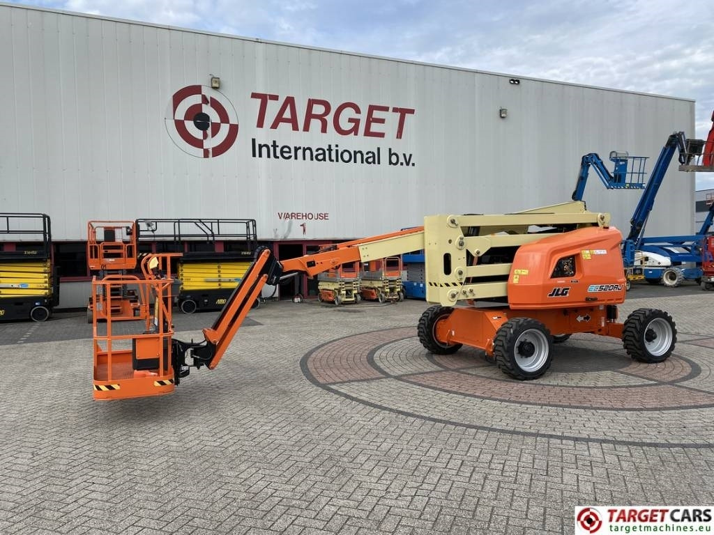 JLG EC520AJ Electric Articulated Boom Work Lift 1800cm - شاحنة ذراع مفصلي: صورة 1 JLG EC520AJ Electric Articulated Boom Work Lift 1800cm - شاحنة ذراع مفصلي: صورة 1