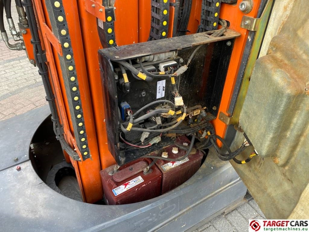 الرأسي رفع الصاري JLG Toucan 12E+ Plus Vertical Mast Work Lift 1265cm: صورة 12 الرأسي رفع الصاري JLG Toucan 12E+ Plus Vertical Mast Work Lift 1265cm: صورة 12