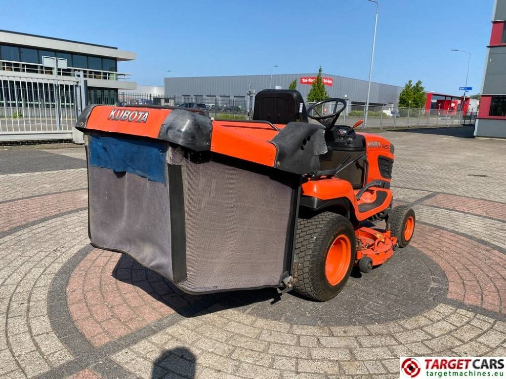 Kubota G23/LD Mower 4WD G23 Diesel 122cm - جزازة أعشاب الحدائق: صورة 3 Kubota G23/LD Mower 4WD G23 Diesel 122cm - جزازة أعشاب الحدائق: صورة 3