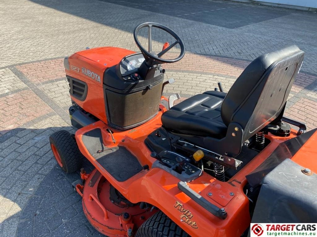 Kubota G23/LD Mower 4WD G23 Diesel 122cm - جزازة أعشاب الحدائق: صورة 5 Kubota G23/LD Mower 4WD G23 Diesel 122cm - جزازة أعشاب الحدائق: صورة 5