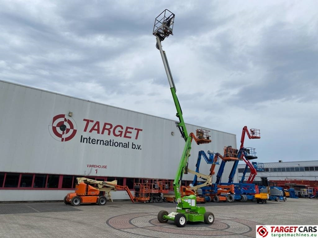 Niftylift HR12NDE Articulated HyBrid Boom Work Lift 1220cm - شاحنة ذراع مفصلي: صورة 5 Niftylift HR12NDE Articulated HyBrid Boom Work Lift 1220cm - شاحنة ذراع مفصلي: صورة 5