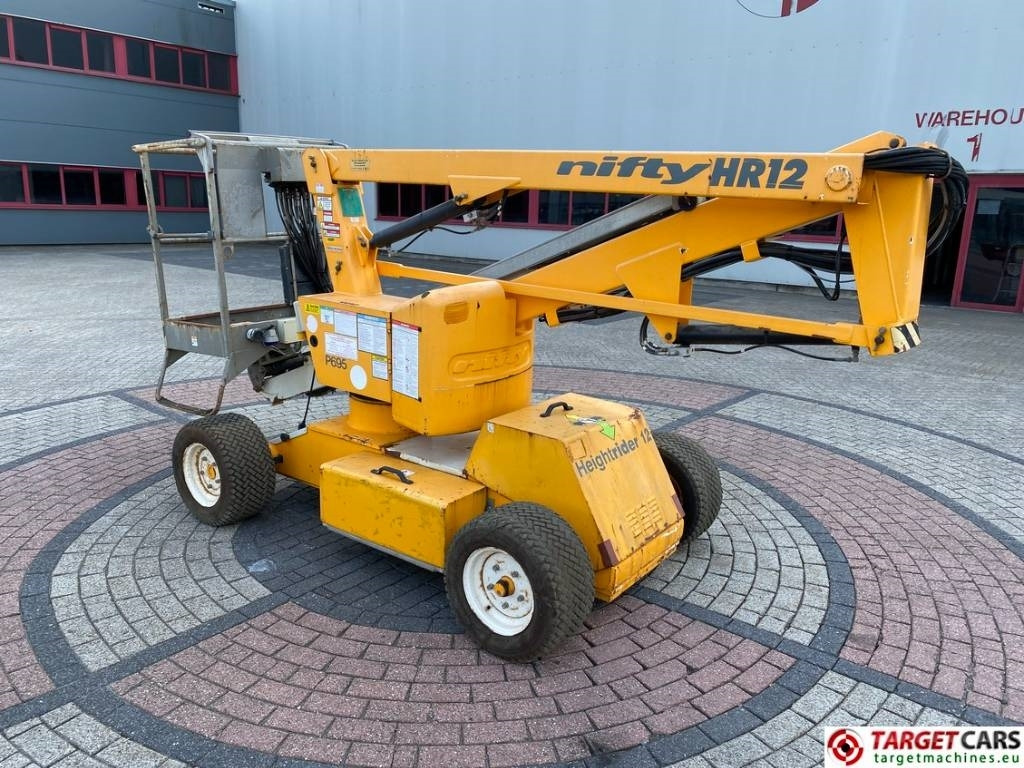 Niftylift HR12NDE HyBrid Articulated Boom Work Lift 1220cm - شاحنة ذراع مفصلي: صورة 4 Niftylift HR12NDE HyBrid Articulated Boom Work Lift 1220cm - شاحنة ذراع مفصلي: صورة 4