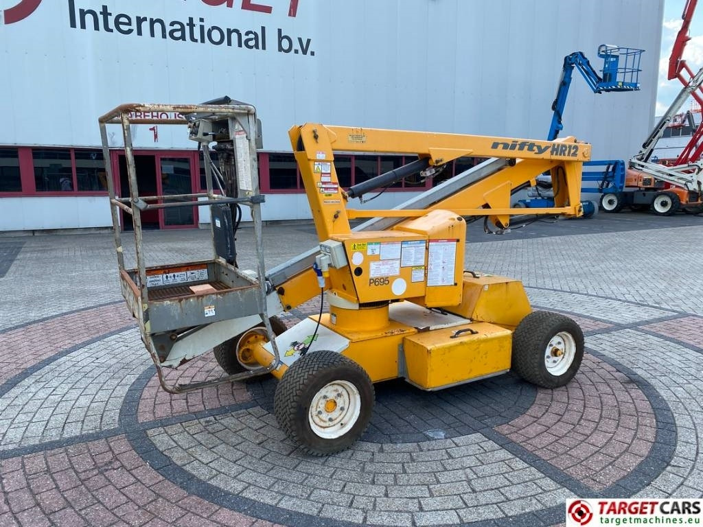 Niftylift HR12NDE HyBrid Articulated Boom Work Lift 1220cm - شاحنة ذراع مفصلي: صورة 1 Niftylift HR12NDE HyBrid Articulated Boom Work Lift 1220cm - شاحنة ذراع مفصلي: صورة 1