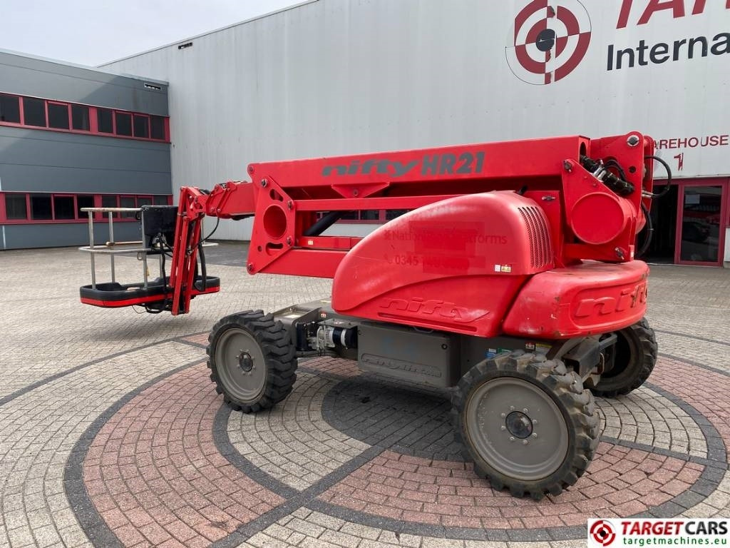 Niftylift HR21D Articulated 4x4 Diesel Boom Work Lift 2080cm - شاحنة ذراع مفصلي: صورة 4 Niftylift HR21D Articulated 4x4 Diesel Boom Work Lift 2080cm - شاحنة ذراع مفصلي: صورة 4