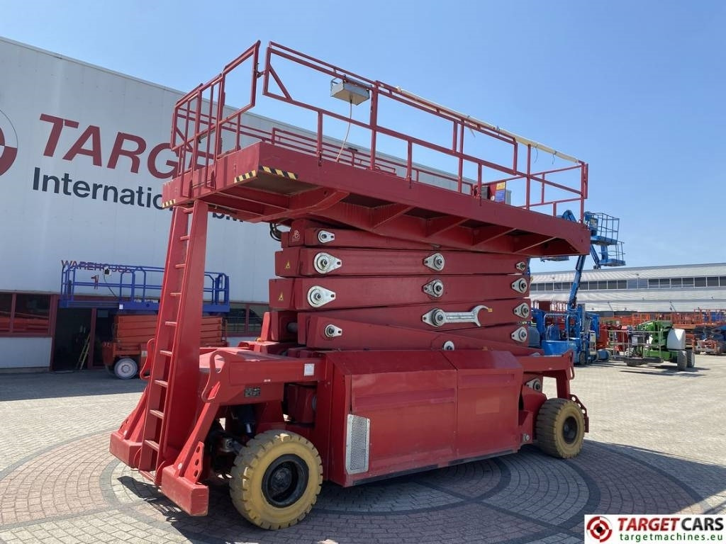 PB Lifttechnik S270-24 D Scissor 4x4 Diesel Work Lift 2725cm - رافعة هيدروليكية مقصية: صورة 1 PB Lifttechnik S270-24 D Scissor 4x4 Diesel Work Lift 2725cm - رافعة هيدروليكية مقصية: صورة 1
