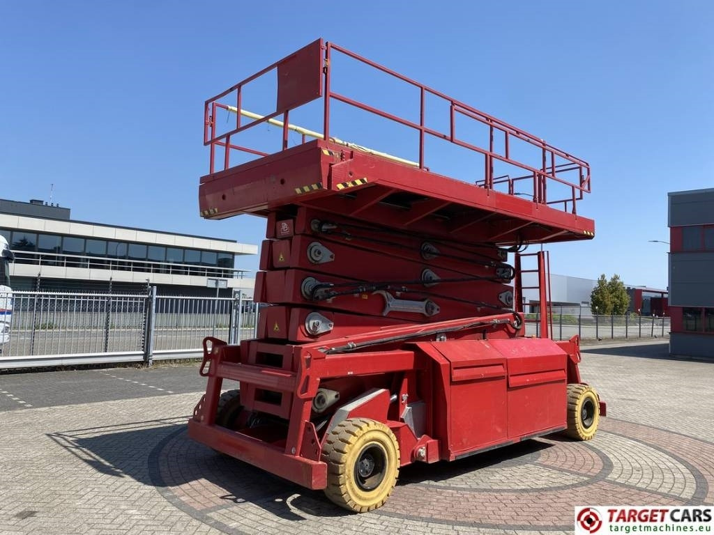PB Lifttechnik S270-24 D Scissor 4x4 Diesel Work Lift 2725cm - رافعة هيدروليكية مقصية: صورة 3 PB Lifttechnik S270-24 D Scissor 4x4 Diesel Work Lift 2725cm - رافعة هيدروليكية مقصية: صورة 3