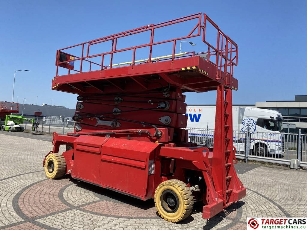 PB Lifttechnik S270-24 D Scissor 4x4 Diesel Work Lift 2725cm - رافعة هيدروليكية مقصية: صورة 2 PB Lifttechnik S270-24 D Scissor 4x4 Diesel Work Lift 2725cm - رافعة هيدروليكية مقصية: صورة 2