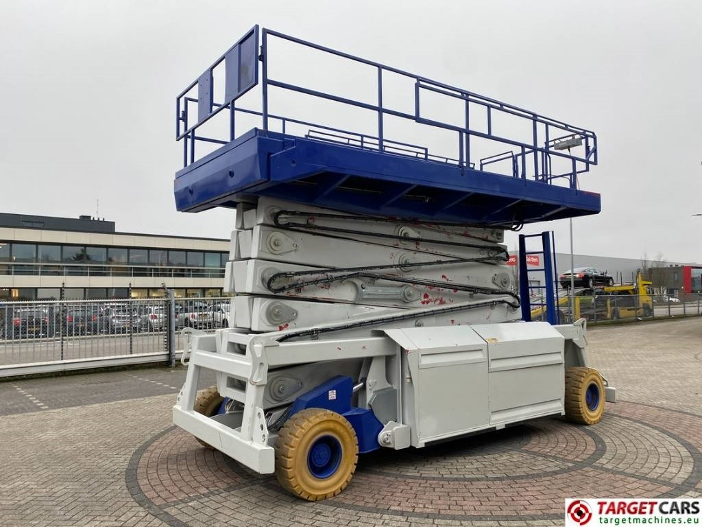 PB Lifttechnik S270-24E Electric 4x4 Scissor Work Lift 2725cm - رافعة هيدروليكية مقصية: صورة 3 PB Lifttechnik S270-24E Electric 4x4 Scissor Work Lift 2725cm - رافعة هيدروليكية مقصية: صورة 3