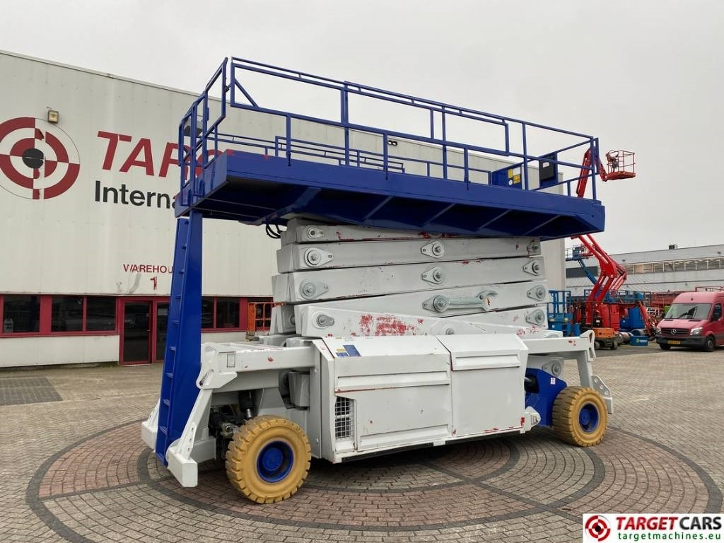 PB Lifttechnik S270-24E Electric 4x4 Scissor Work Lift 2725cm - رافعة هيدروليكية مقصية: صورة 1 PB Lifttechnik S270-24E Electric 4x4 Scissor Work Lift 2725cm - رافعة هيدروليكية مقصية: صورة 1