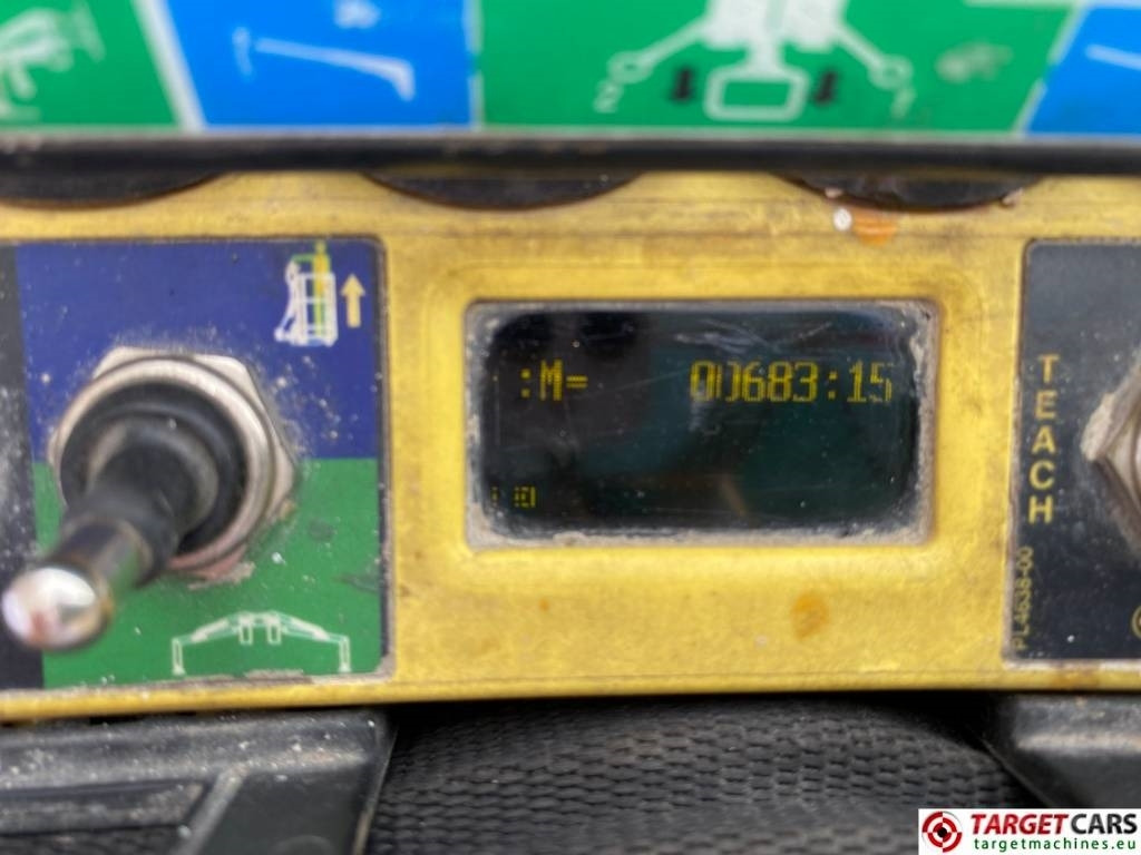 Platform Basket Spider 22.10 Evo Track Articulated BoomLift 2170cm Platform Basket Spider 22.10 Evo Track Articulated BoomLift 2170cm: صورة 12 Platform Basket Spider 22.10 Evo Track Articulated BoomLift 2170cm Platform Basket Spider 22.10 Evo Track Articulated BoomLift 2170cm: صورة 12