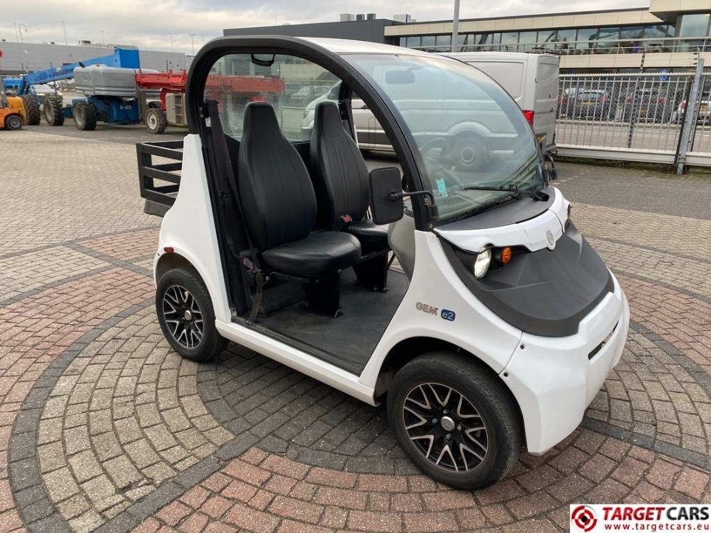 Polaris Gem E2 Electric UTV Vehicle Road Registration - سيارة: صورة 2 Polaris Gem E2 Electric UTV Vehicle Road Registration - سيارة: صورة 2