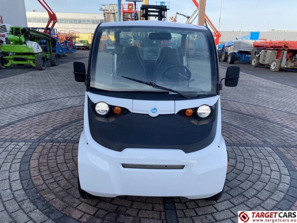 Polaris Gem E4 Electric UTV Vehicle Road Registration - سيارة: صورة 2 Polaris Gem E4 Electric UTV Vehicle Road Registration - سيارة: صورة 2