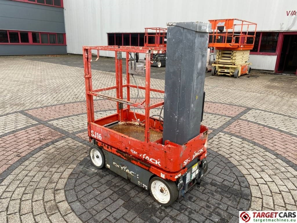 SkyJack SJ16 Electric Vertical Mast Work Lift 675cm - الرأسي رفع الصاري: صورة 4 SkyJack SJ16 Electric Vertical Mast Work Lift 675cm - الرأسي رفع الصاري: صورة 4