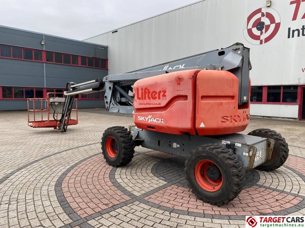 SkyJack SJ63AJ Articulated 4x4 Diesel Boom WorkLIft 2136cm - شاحنة ذراع مفصلي: صورة 4 SkyJack SJ63AJ Articulated 4x4 Diesel Boom WorkLIft 2136cm - شاحنة ذراع مفصلي: صورة 4