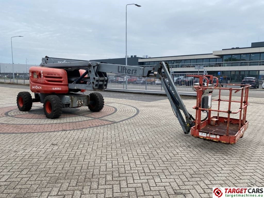 SkyJack SJ63AJ Articulated 4x4 Diesel Boom WorkLIft 2136cm - شاحنة ذراع مفصلي: صورة 2 SkyJack SJ63AJ Articulated 4x4 Diesel Boom WorkLIft 2136cm - شاحنة ذراع مفصلي: صورة 2