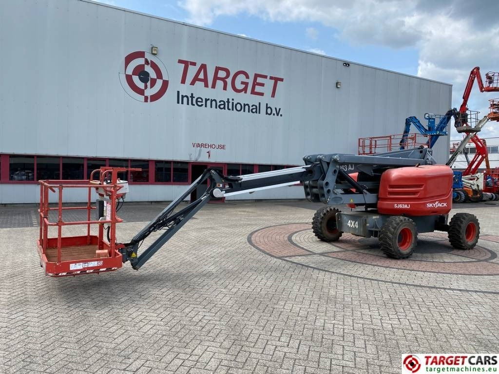 SkyJack SJ63AJ Articulated 4x4 Diesel Boom WorkLift 2136cm - شاحنة ذراع مفصلي: صورة 1 SkyJack SJ63AJ Articulated 4x4 Diesel Boom WorkLift 2136cm - شاحنة ذراع مفصلي: صورة 1