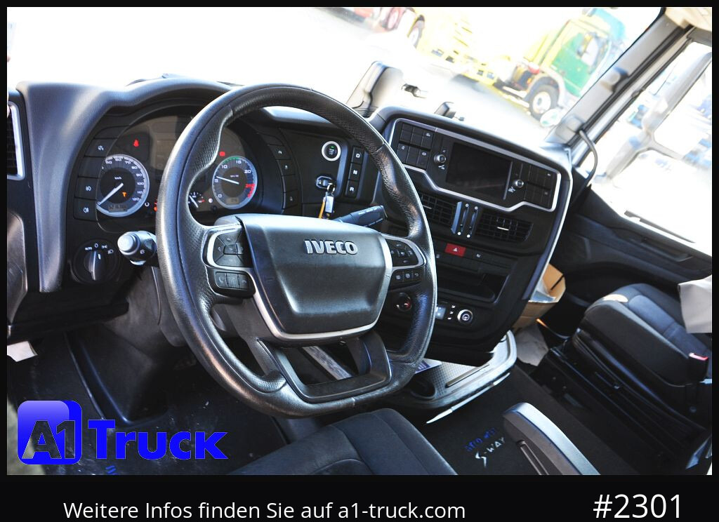 Interior photo 1: وحدة جر IVECO AS 440/460 Stralis, Retarder, LNG, Gas,