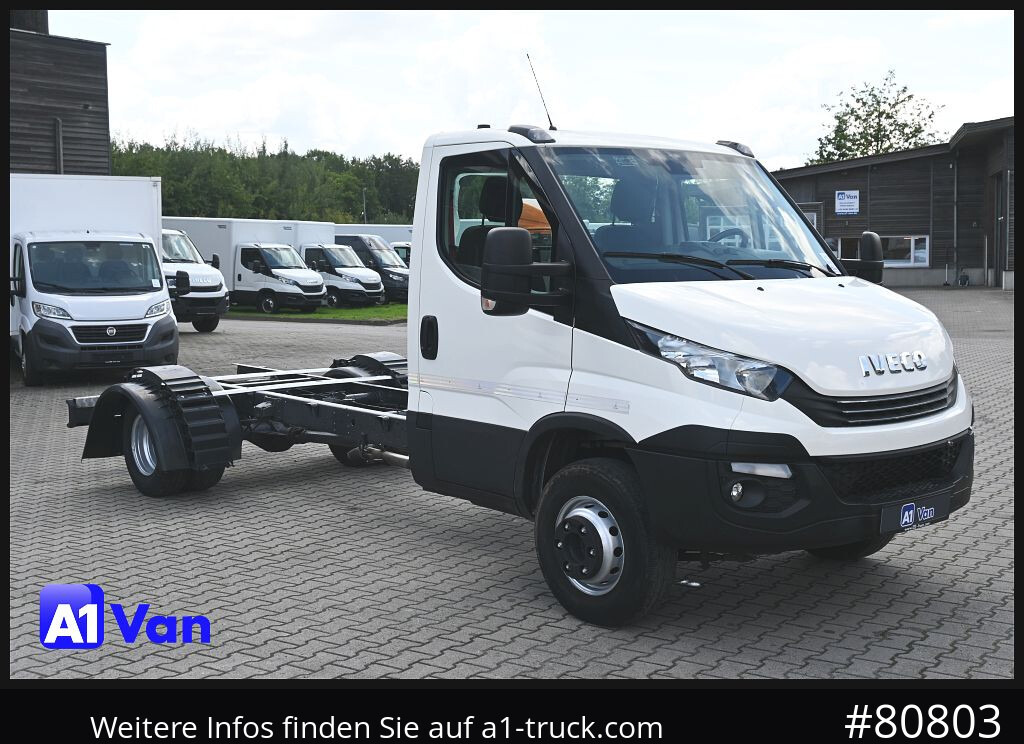 IVECO Daily 70C21 A8V/P Fahrgestell, Klima, Standheizung, - شاحنة هيكل كابينة: صورة 1 IVECO Daily 70C21 A8V/P Fahrgestell, Klima, Standheizung, - شاحنة هيكل كابينة: صورة 1