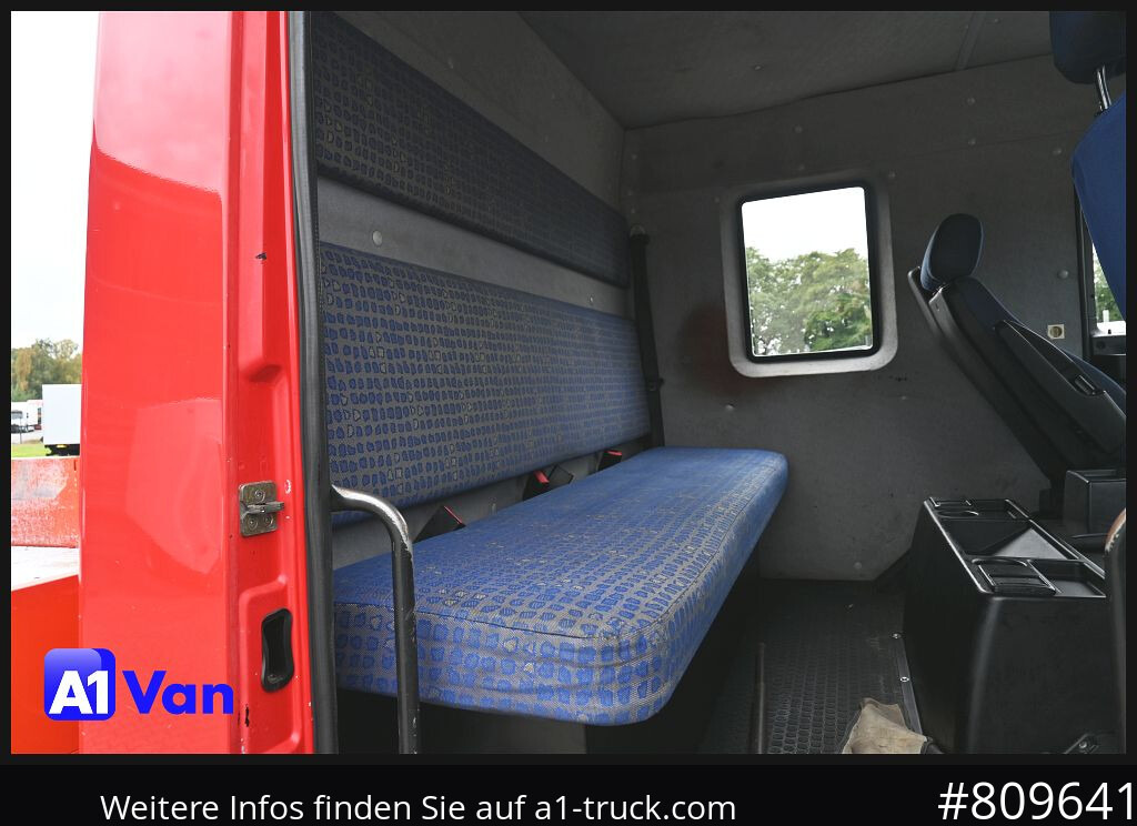 MAN MAN LE 8.180 Pritsche Doka, Automatik, AHK, 6-Sitzer - شاحنة مفتوحة: صورة 3 MAN MAN LE 8.180 Pritsche Doka, Automatik, AHK, 6-Sitzer - شاحنة مفتوحة: صورة 3