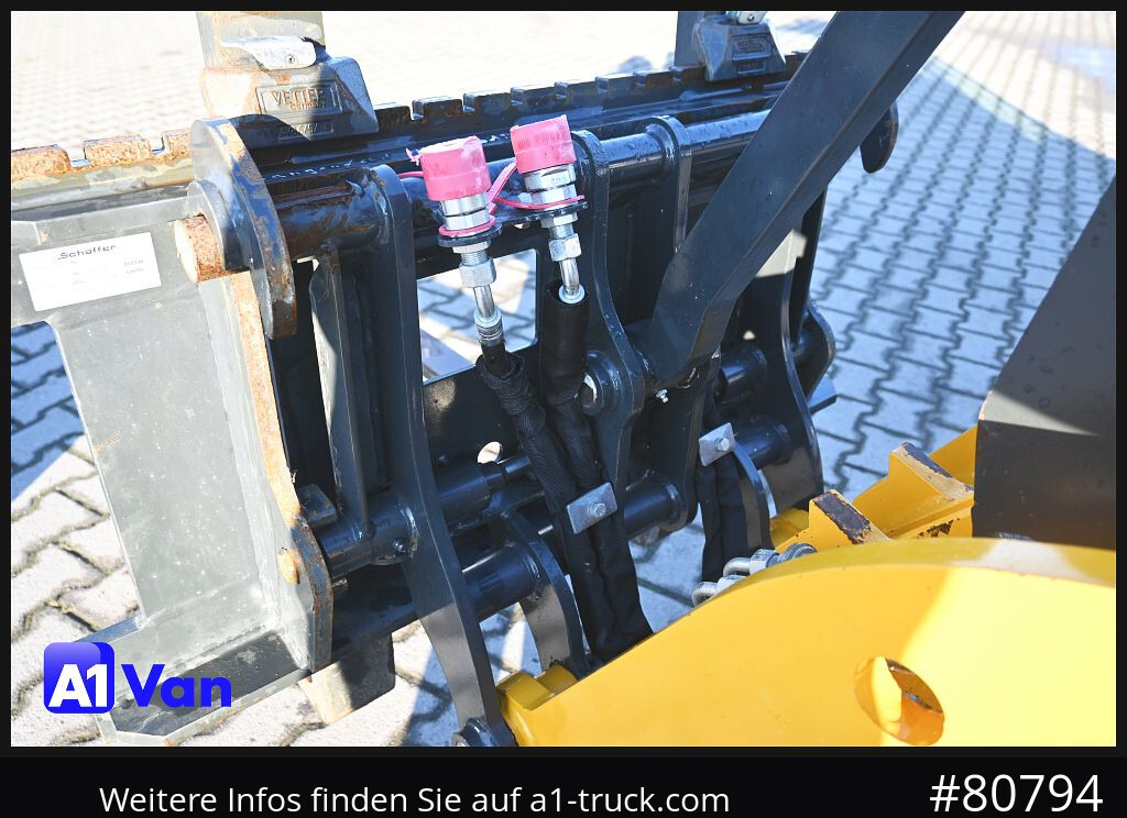 SCHAEFFER Schäffer 2445S Hoflader, Gabel, 127 Bstd. - اللودر بعجل: صورة 5 SCHAEFFER Schäffer 2445S Hoflader, Gabel, 127 Bstd. - اللودر بعجل: صورة 5