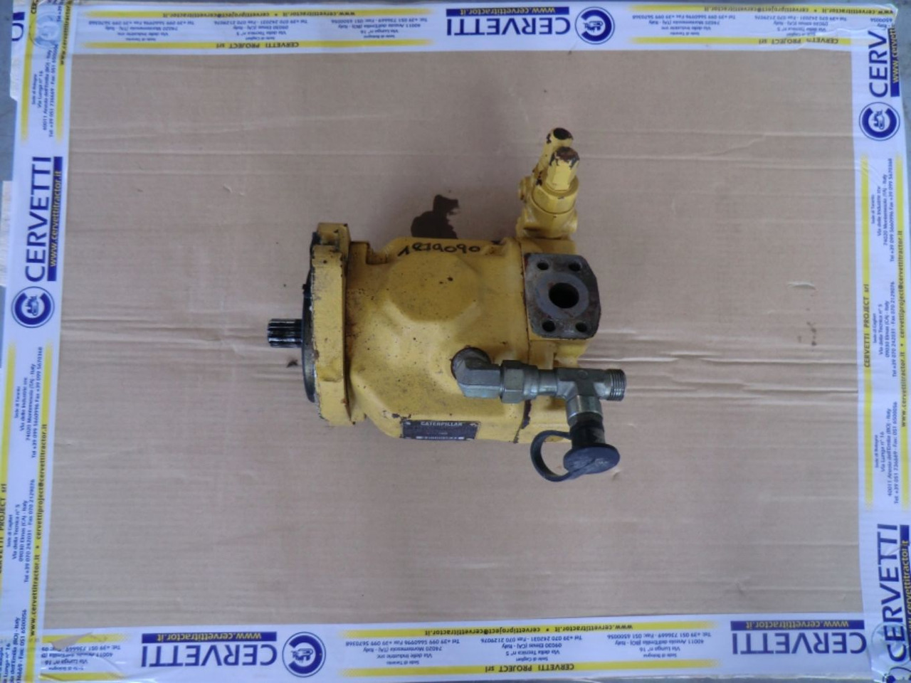 Caterpillar 735 POMPA - مضخة هيدروليكية - آلات البناء: صورة 1 Caterpillar 735 POMPA - مضخة هيدروليكية - آلات البناء: صورة 1