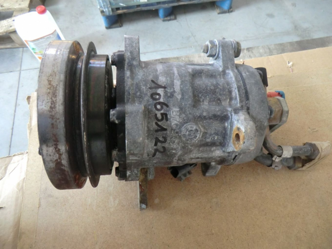 Caterpillar 928G COMPRESSORE ARIA CONDIZIONATA - كمبروسر مكيف - آلات البناء: صورة 2 Caterpillar 928G COMPRESSORE ARIA CONDIZIONATA - كمبروسر مكيف - آلات البناء: صورة 2