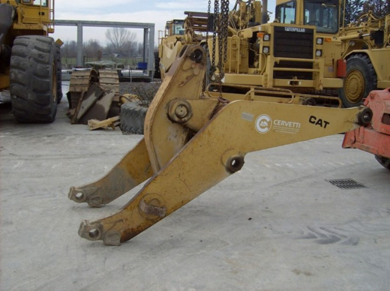 Caterpillar 963 BRACCIO CON BIELLA - ذراع تطويل - آلات البناء: صورة 1 Caterpillar 963 BRACCIO CON BIELLA - ذراع تطويل - آلات البناء: صورة 1