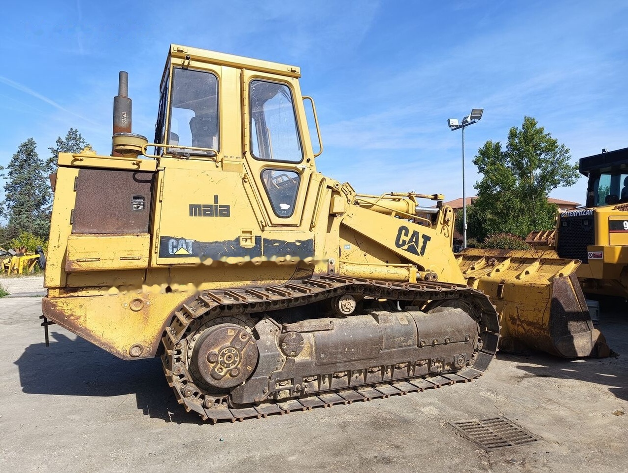 Caterpillar 963 - اللودر المجنزر: صورة 1 Caterpillar 963 - اللودر المجنزر: صورة 1