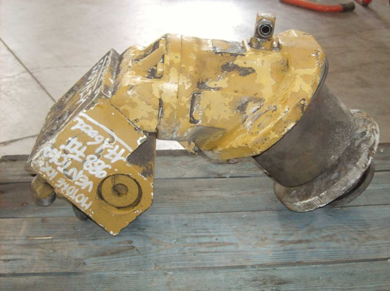 Caterpillar 988F II MOTORE IDRAULICO VENTOLA. APPLICAZIONE PER AMBIENTI CON ALTE TEMPERATURE - محرك هيدروليكي - آلات البناء: صورة 4 Caterpillar 988F II MOTORE IDRAULICO VENTOLA. APPLICAZIONE PER AMBIENTI CON ALTE TEMPERATURE - محرك هيدروليكي - آلات البناء: صورة 4
