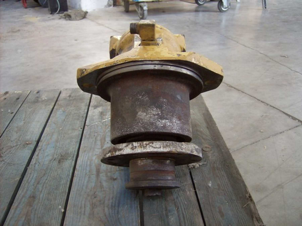 Caterpillar 988F II MOTORE IDRAULICO VENTOLA. APPLICAZIONE PER AMBIENTI CON ALTE TEMPERATURE - محرك هيدروليكي - آلات البناء: صورة 2 Caterpillar 988F II MOTORE IDRAULICO VENTOLA. APPLICAZIONE PER AMBIENTI CON ALTE TEMPERATURE - محرك هيدروليكي - آلات البناء: صورة 2