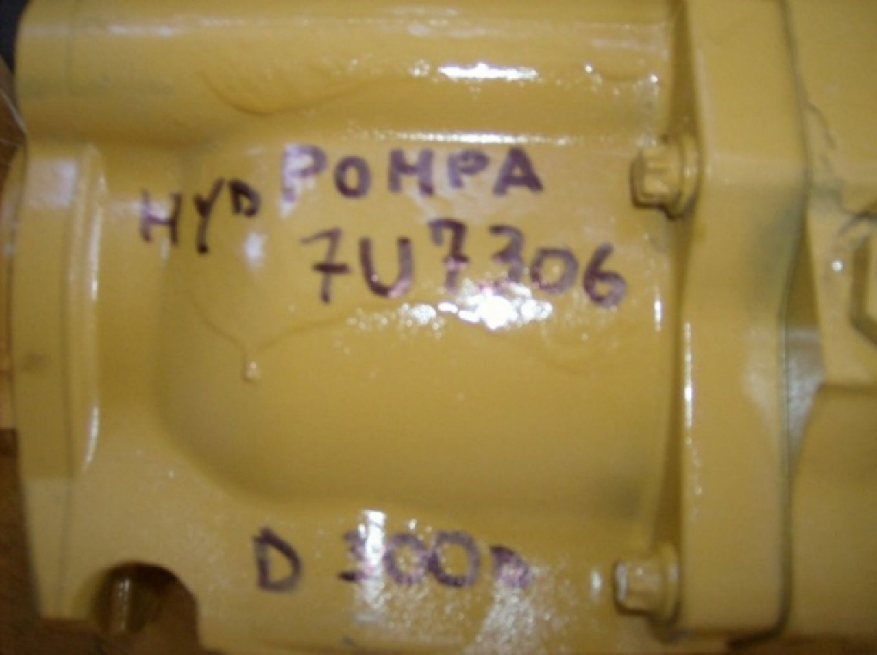 Caterpillar D300D POMPA IDRAULICA - مضخة هيدروليكية - آلات البناء: صورة 1 Caterpillar D300D POMPA IDRAULICA - مضخة هيدروليكية - آلات البناء: صورة 1