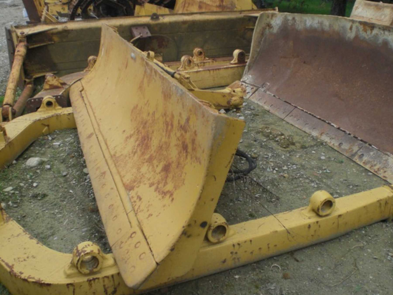 Caterpillar D7 D7F D7G LAMA ANGLEDOZER CON TILT - شفرة الآلة - جرافة: صورة 1 Caterpillar D7 D7F D7G LAMA ANGLEDOZER CON TILT - شفرة الآلة - جرافة: صورة 1