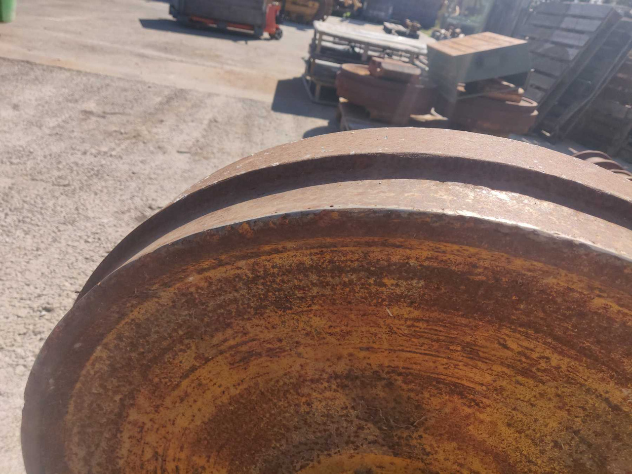 Caterpillar D7E RUOTA NUDA - أجزاء الهيكل السفلي - آلات البناء: صورة 4 Caterpillar D7E RUOTA NUDA - أجزاء الهيكل السفلي - آلات البناء: صورة 4
