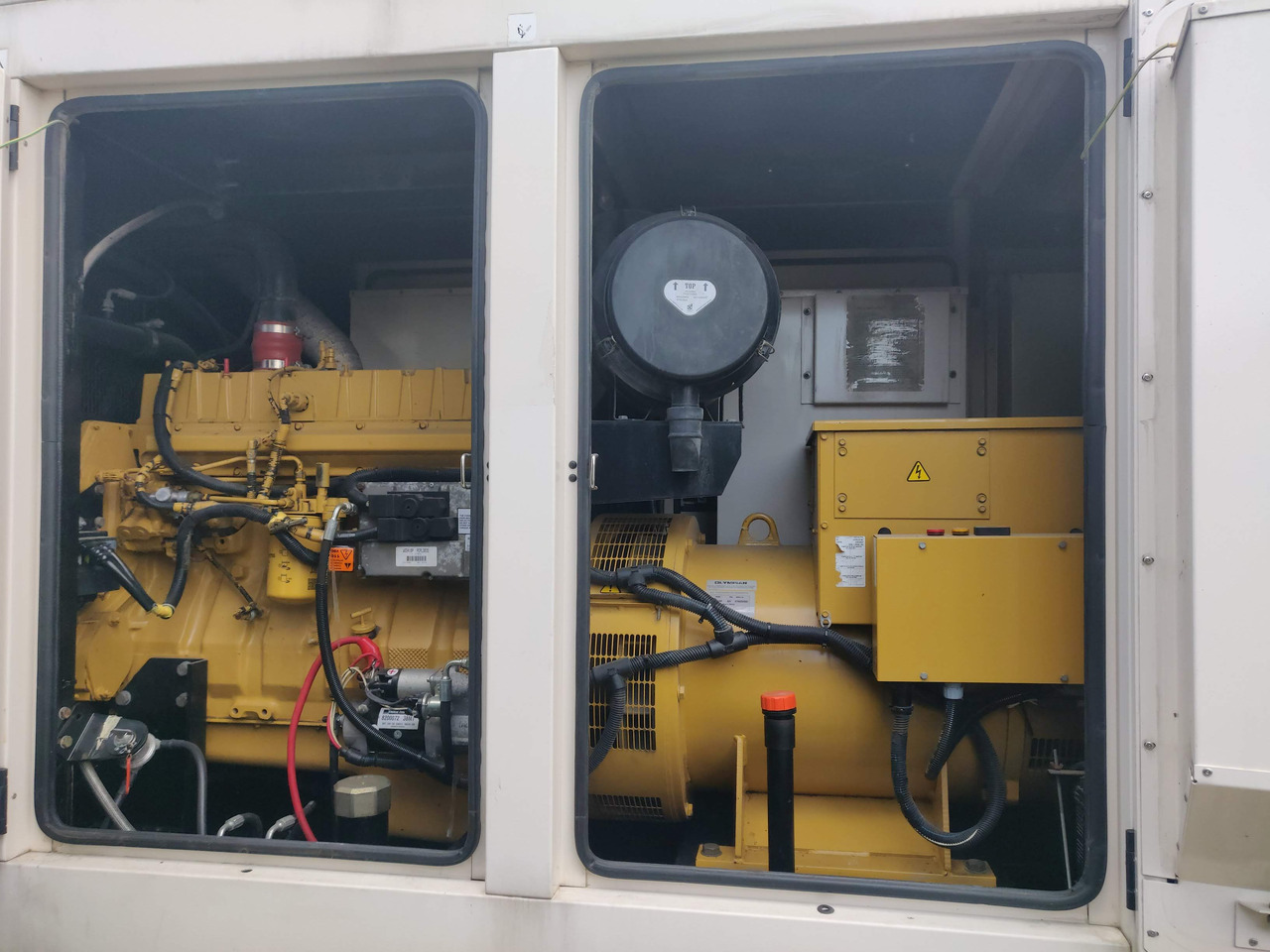 Caterpillar Olympian XQE200 - مجموعة المولدات: صورة 5 Caterpillar Olympian XQE200 - مجموعة المولدات: صورة 5