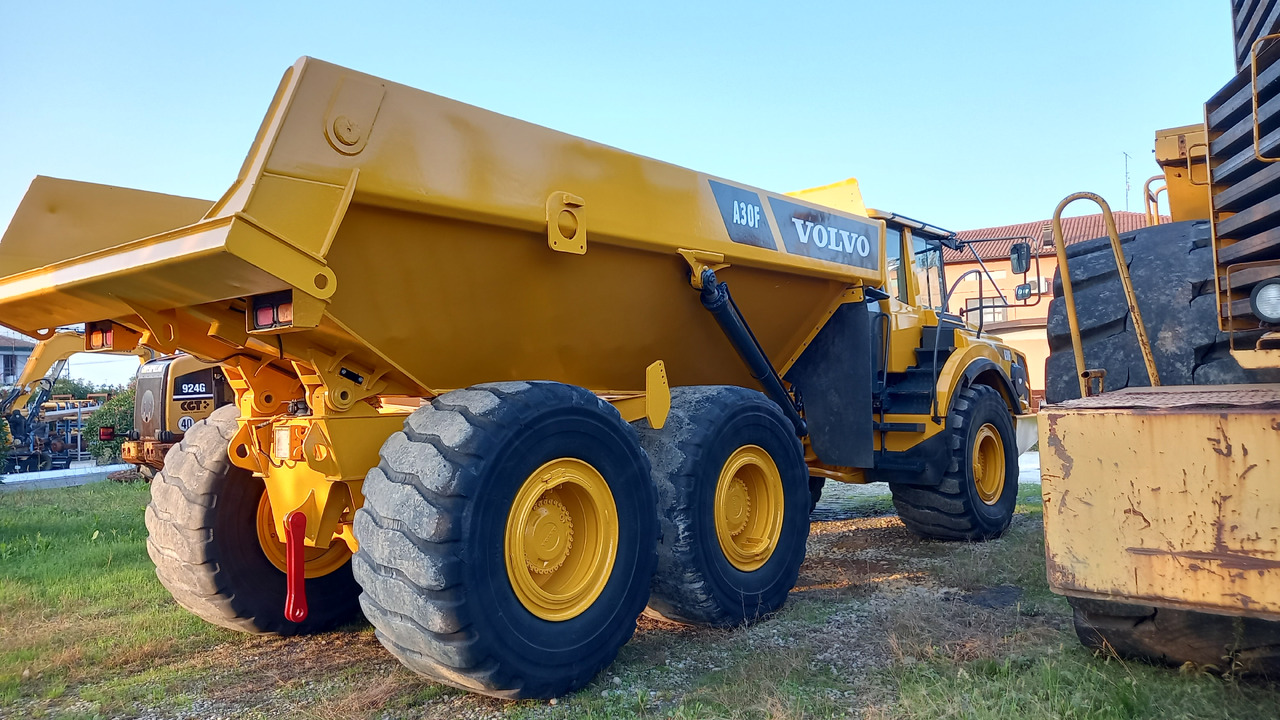 VOLVO A30F - شاحنة قلاب مفصلية: صورة 5 VOLVO A30F - شاحنة قلاب مفصلية: صورة 5