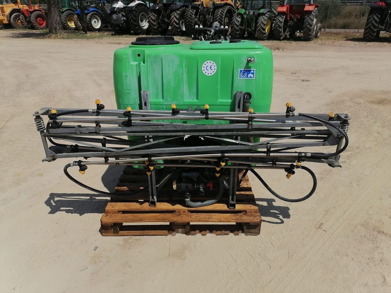 FLORIDA PJD400 - بخاخ مركب على الجرار: صورة 2 FLORIDA PJD400 - بخاخ مركب على الجرار: صورة 2