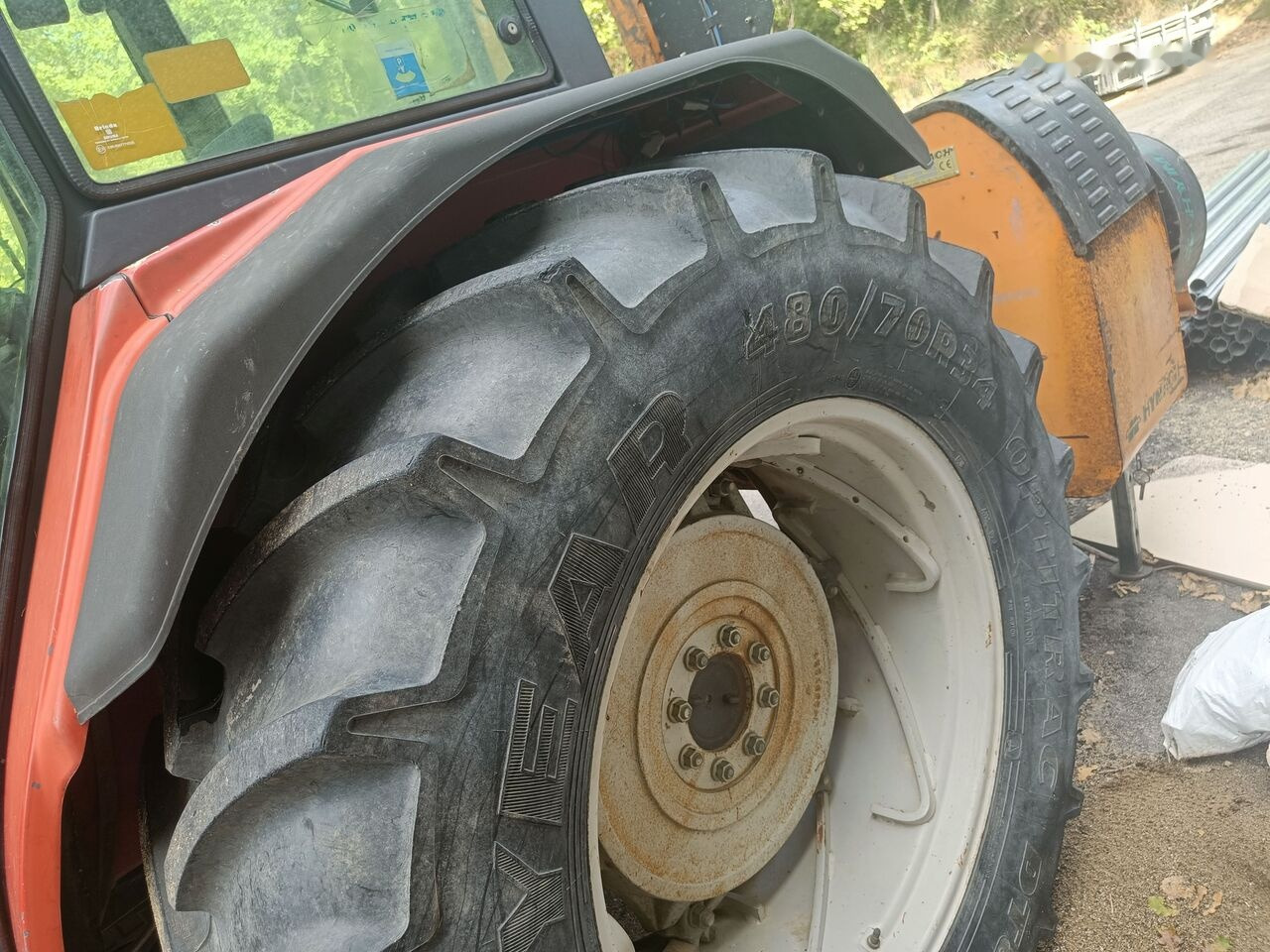 Massey Ferguson 383 - جرار: صورة 4 Massey Ferguson 383 - جرار: صورة 4