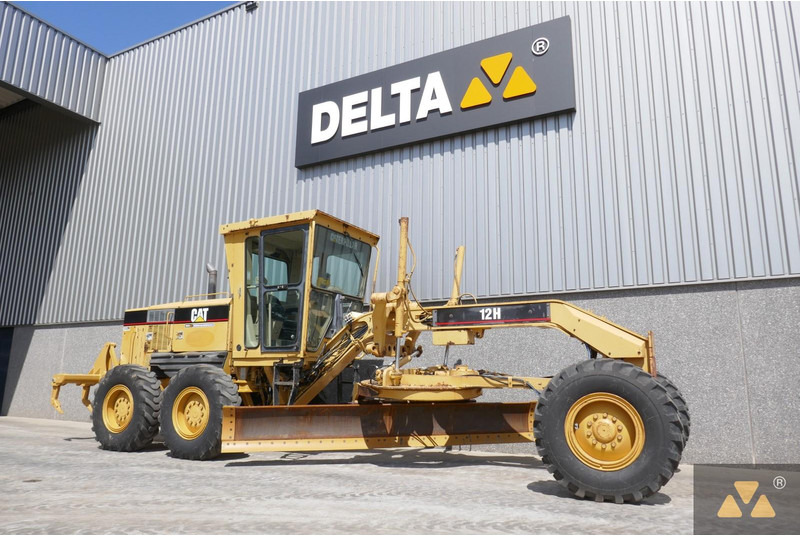 Caterpillar 12H - ممهدة: صورة 3 Caterpillar 12H - ممهدة: صورة 3
