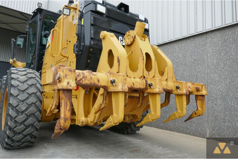 ممهدة Caterpillar 140M2: صورة 6