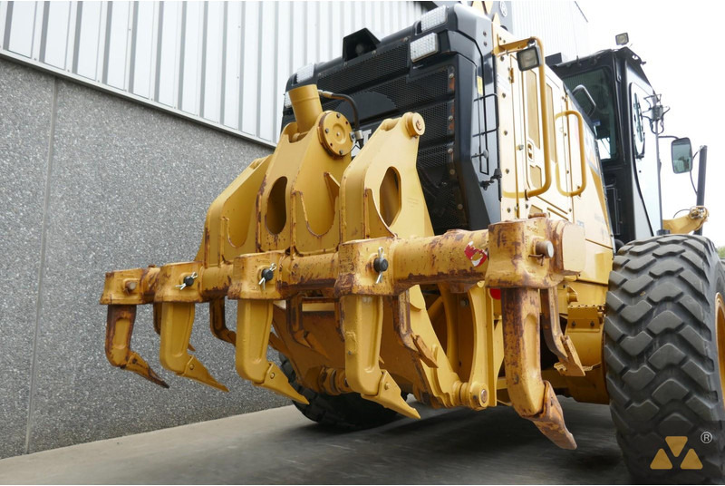 ممهدة Caterpillar 140M2: صورة 9
