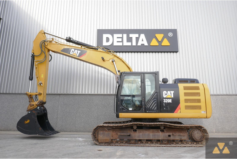 Caterpillar 320EL - حفار زحاف: صورة 1 Caterpillar 320EL - حفار زحاف: صورة 1