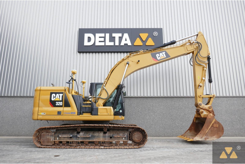 Caterpillar 320 - حفار زحاف: صورة 2 Caterpillar 320 - حفار زحاف: صورة 2