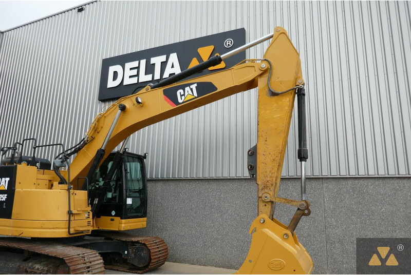 حفار زحاف Caterpillar 325F LCR: صورة 10