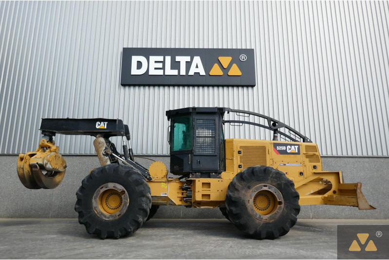Caterpillar 525D - معدات الغابات: صورة 2 Caterpillar 525D - معدات الغابات: صورة 2