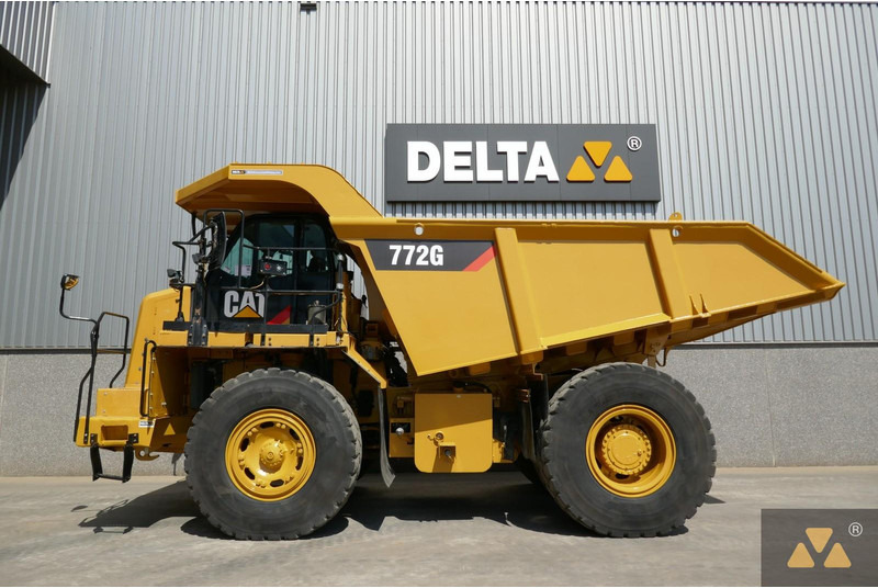 شاحنة قلاب صلبة Caterpillar 772G: صورة 1