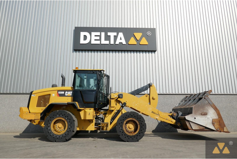 Caterpillar 938M - اللودر بعجل: صورة 2 Caterpillar 938M - اللودر بعجل: صورة 2
