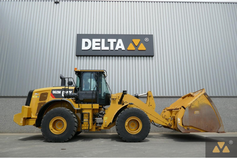 Caterpillar 962M - اللودر بعجل: صورة 2 Caterpillar 962M - اللودر بعجل: صورة 2